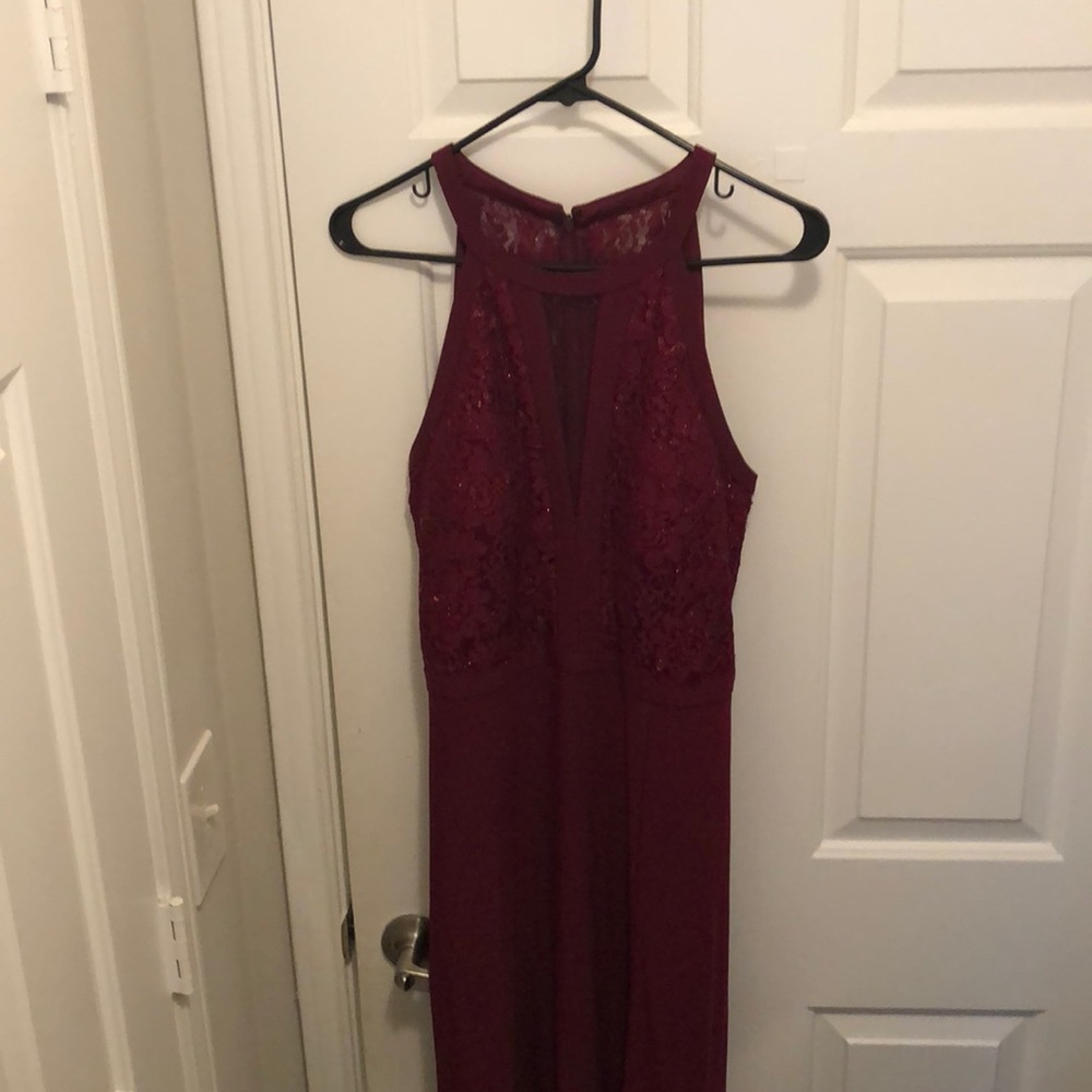 Burgundy bridesmaid dress (long size 14)